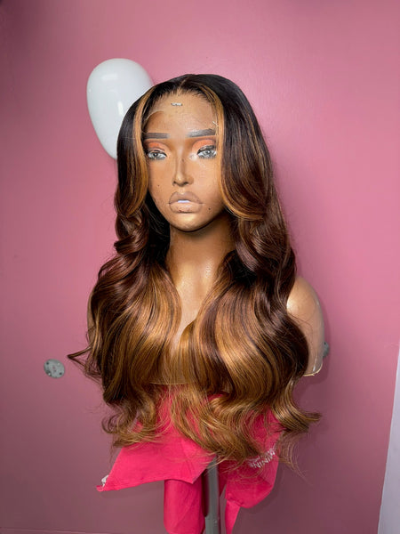 Sienne | 5x5 HD Lace Glueless Closure Wig